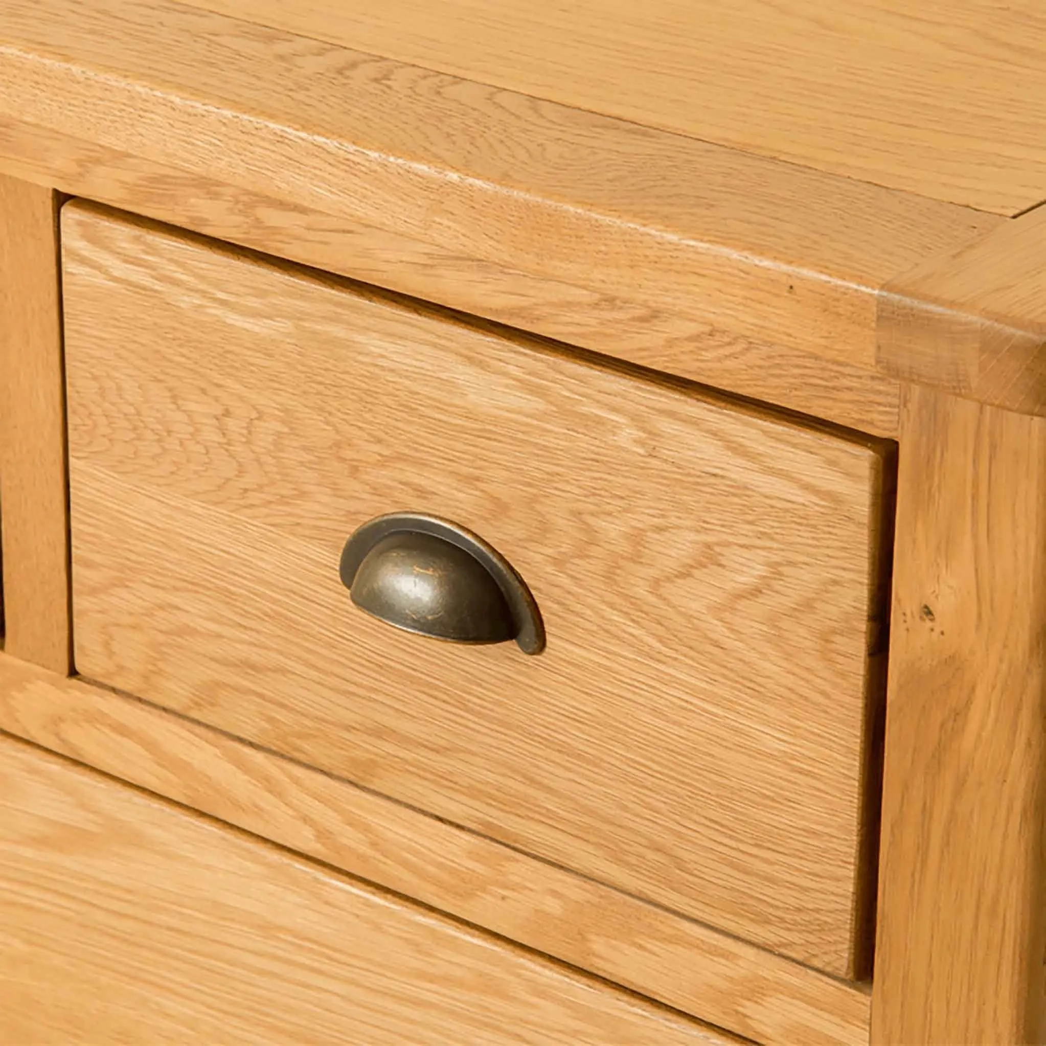 Roseland Oak 2 Over 4 Drawer Chest