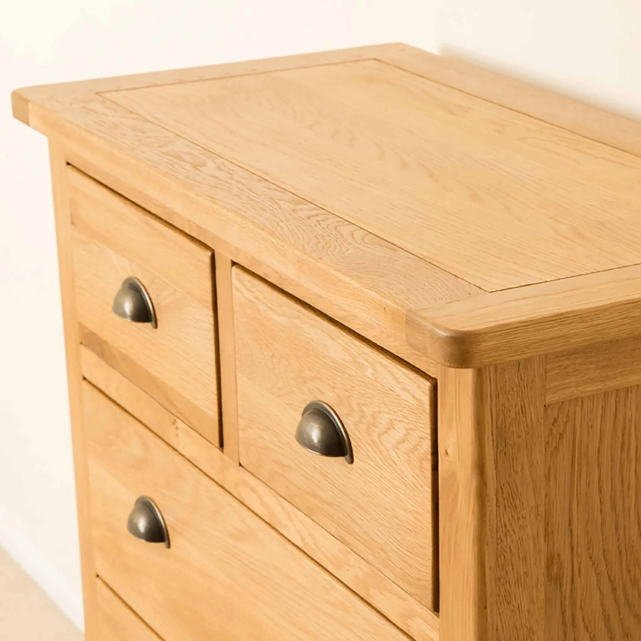 Roseland Oak 2 Over 4 Drawer Chest