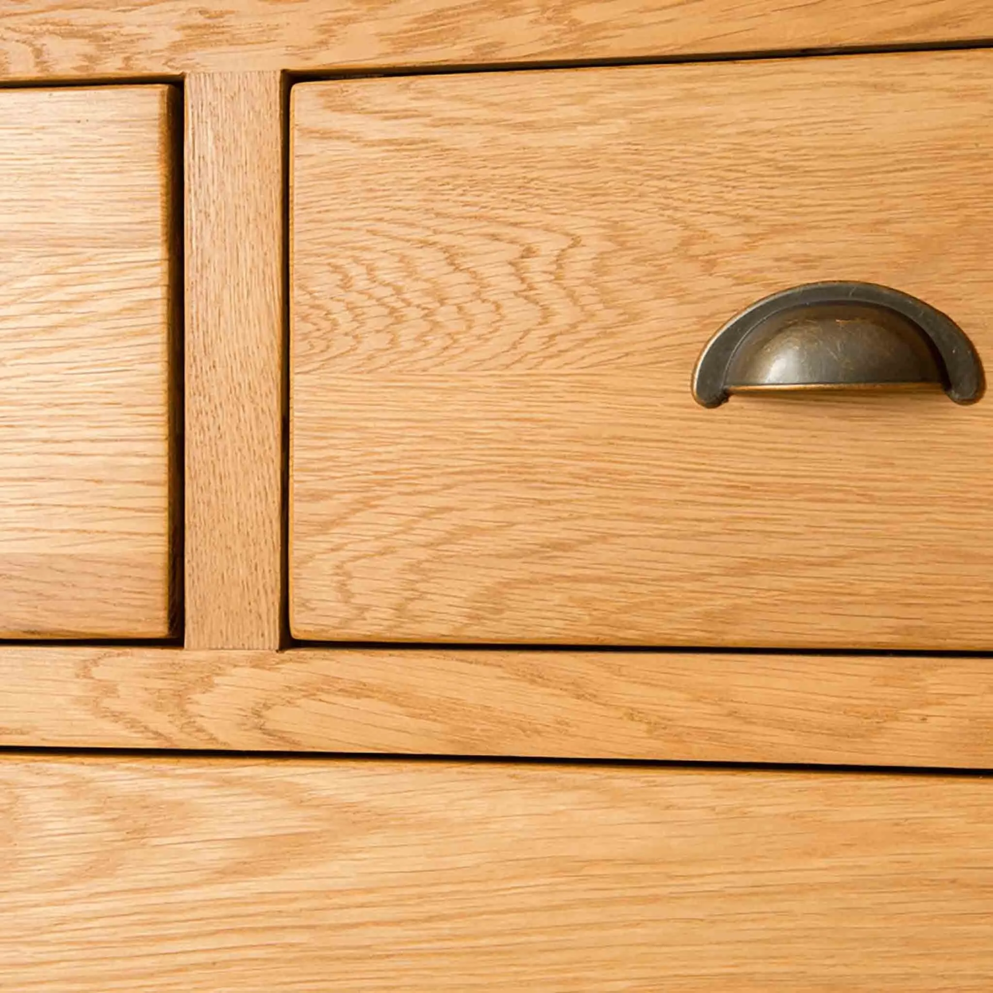 Roseland Oak 2 Over 4 Drawer Chest
